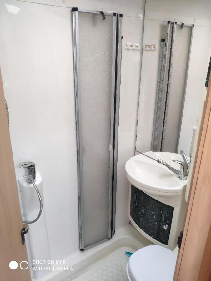Airbnb And Booking At Postvegen 95 Vigra エクステリア 写真